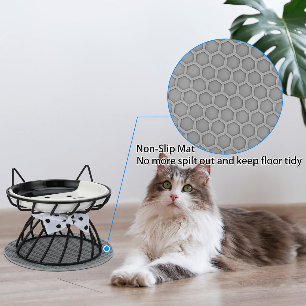 TRUNDISAN hauteur de 5 po favorisant une posture naturelle lors des repas.