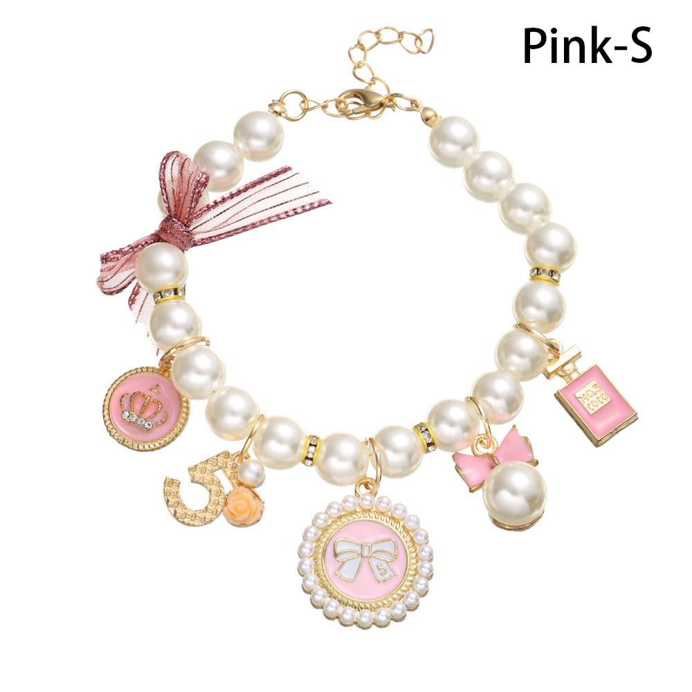 Collier Tustao perles rose pour chat, touche chic.