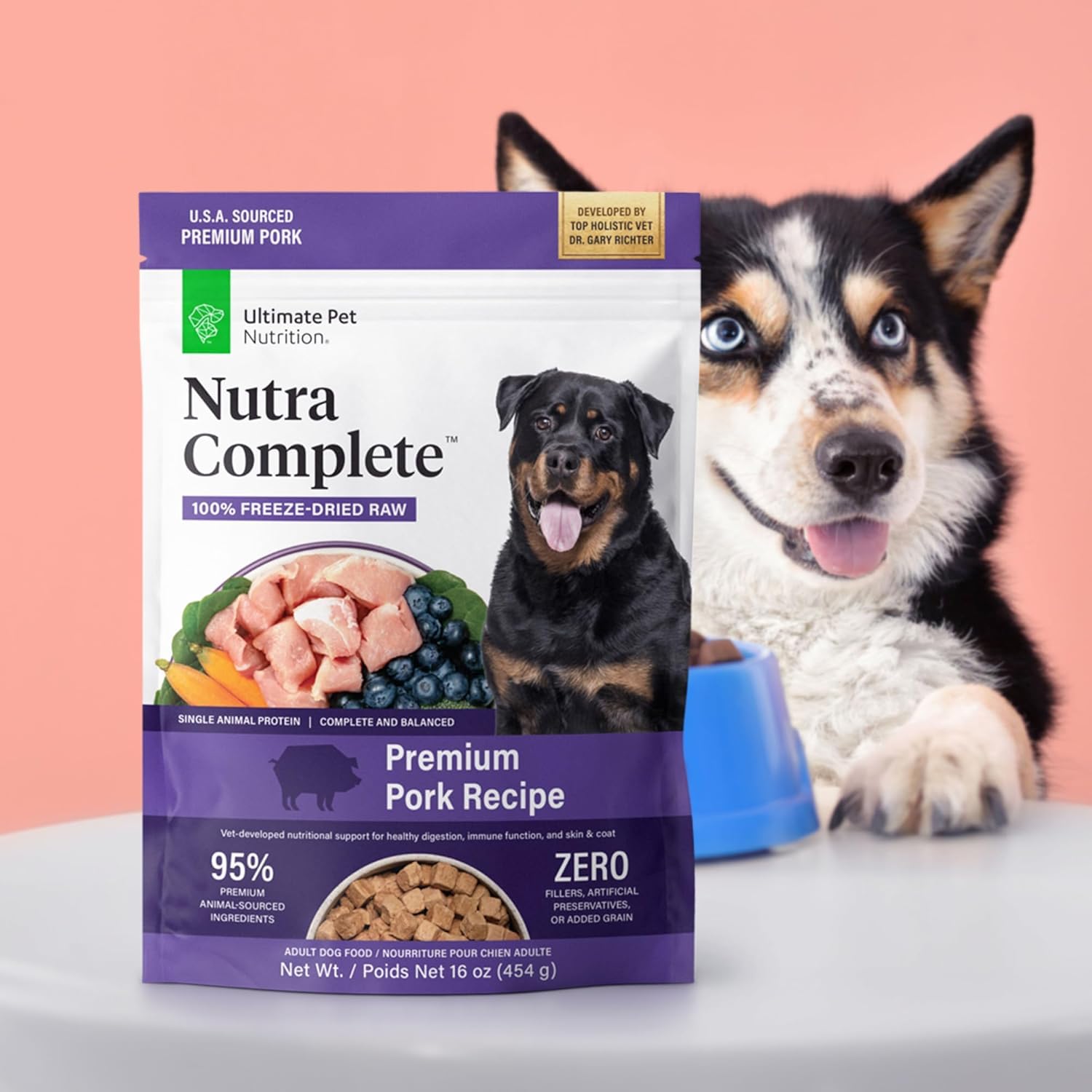 Nutra Complete d’Ultimate Pet Nutrition, soutien potentiel à la digestion et énergie quotidienne.