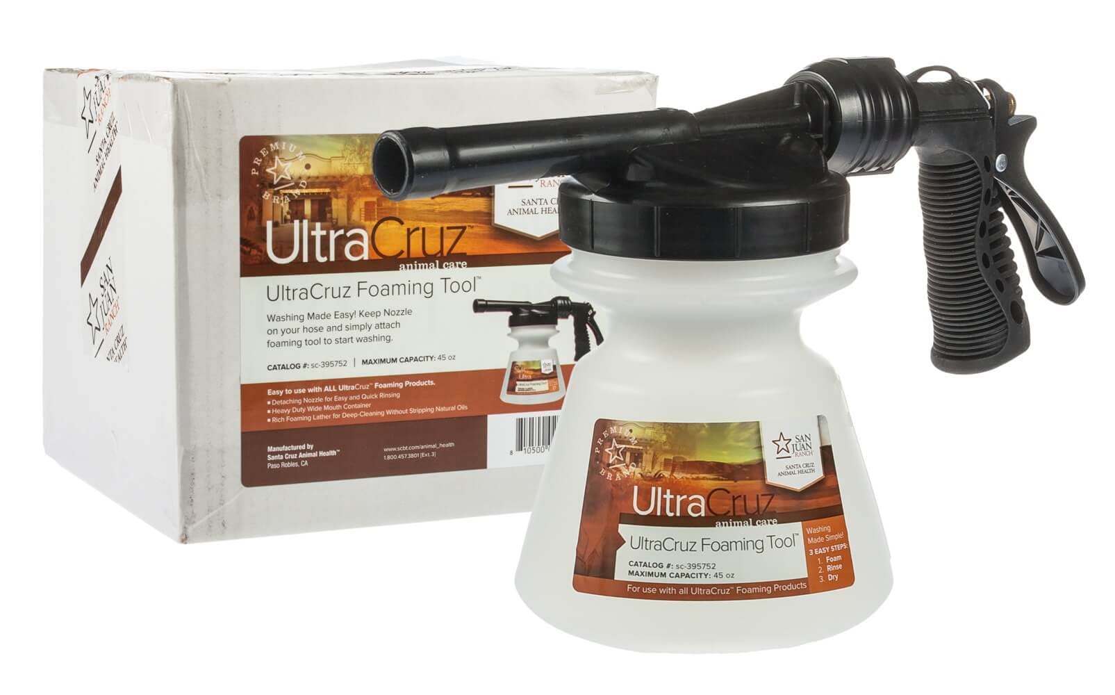 Outil moussant UltraCruz en action pour un lavage rapide des animaux.