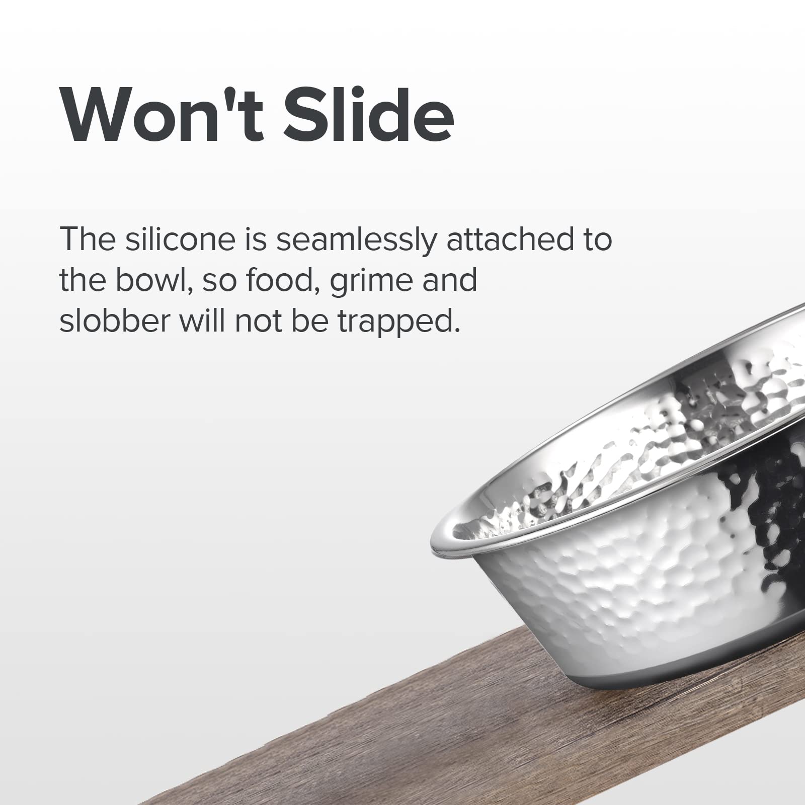 Design martelé du bol qui s’intègre à la déco.