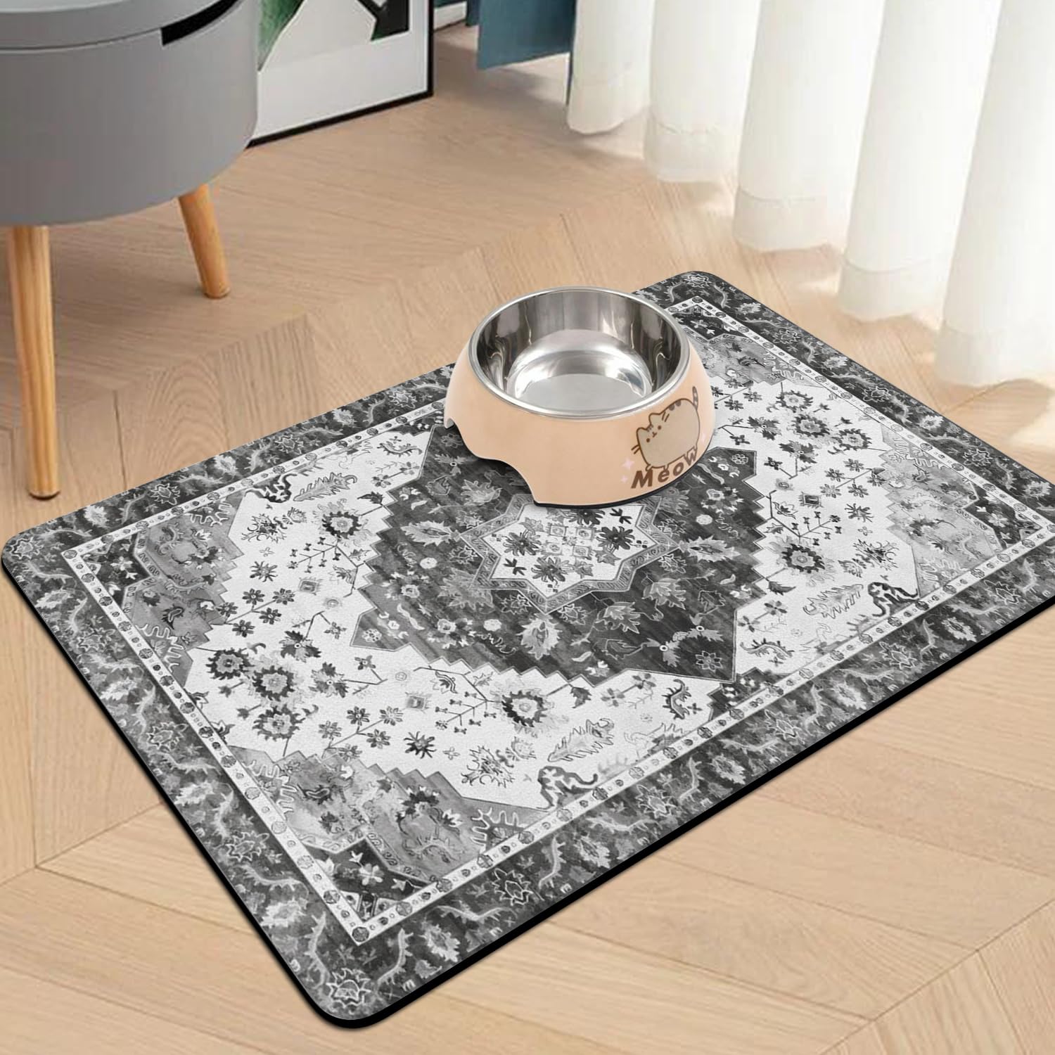 Usnfhcaw tapis-nourriture-chien-sechage-rapide: évite les flaques et reste sec.