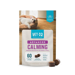 VetIQ Advanced Calming - bouteille ouverte, pratique lors des visites chez le vétérinaire.