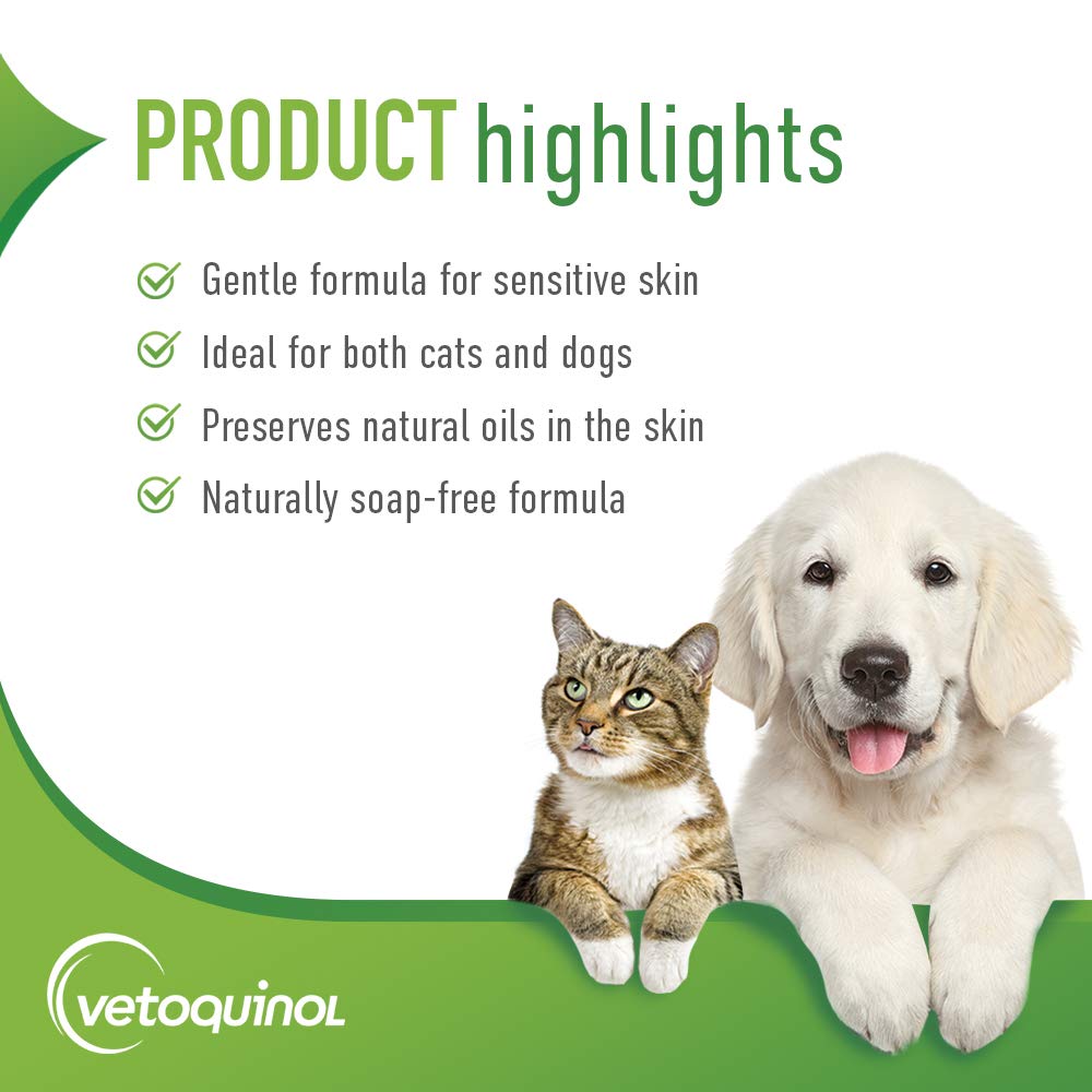 Chien et chat utilisant le Shampoing Vetoquinol Aloe et Avoine pour le pelage sain.