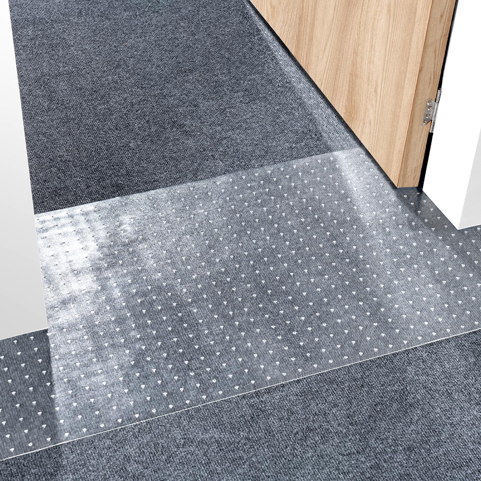 VEVOR Protège-Moquette Animaux coupe sur mesure pour ajuster les contours.