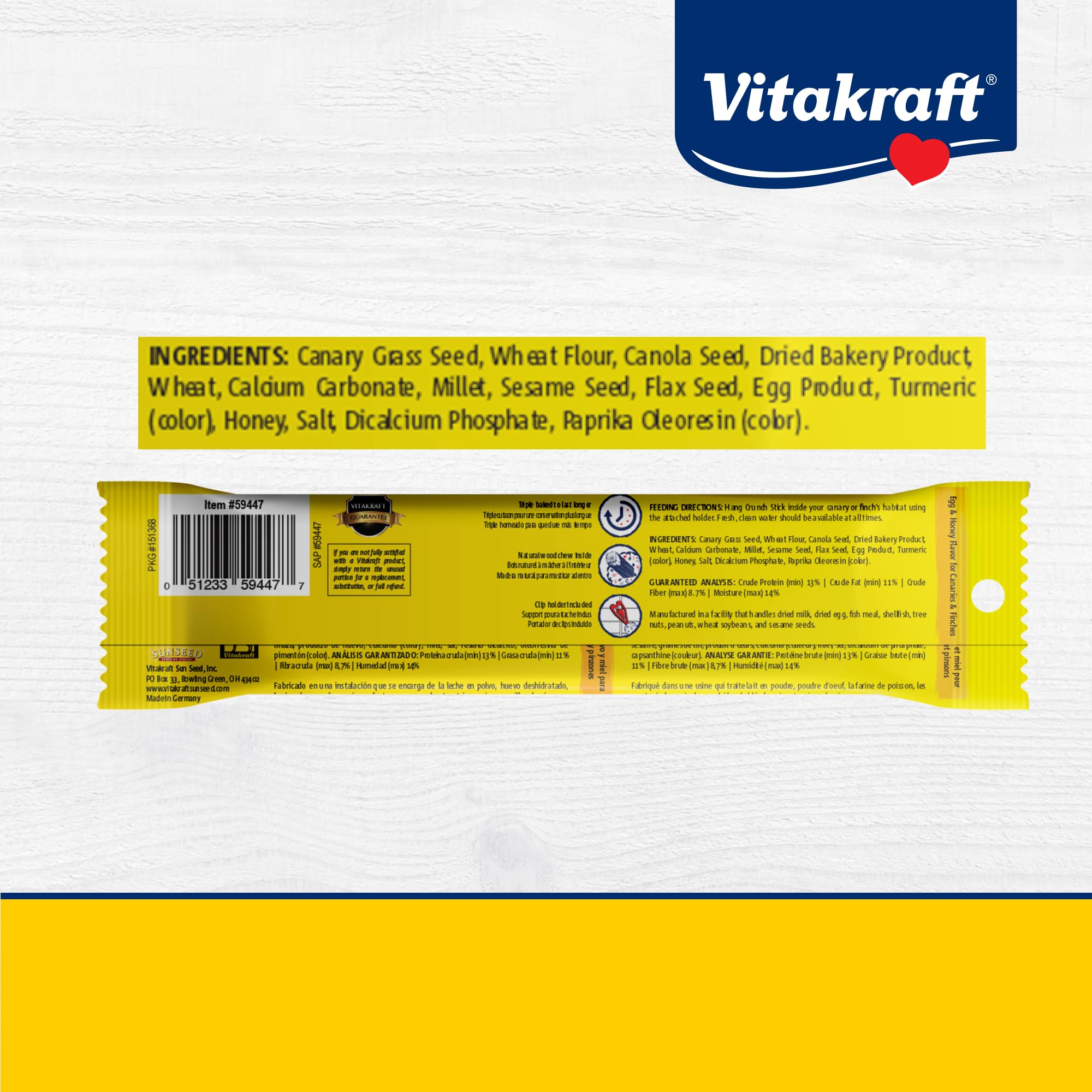 Vitakraft Crunch Sticks – clip inclus, fixation stable pendant le jeu.
