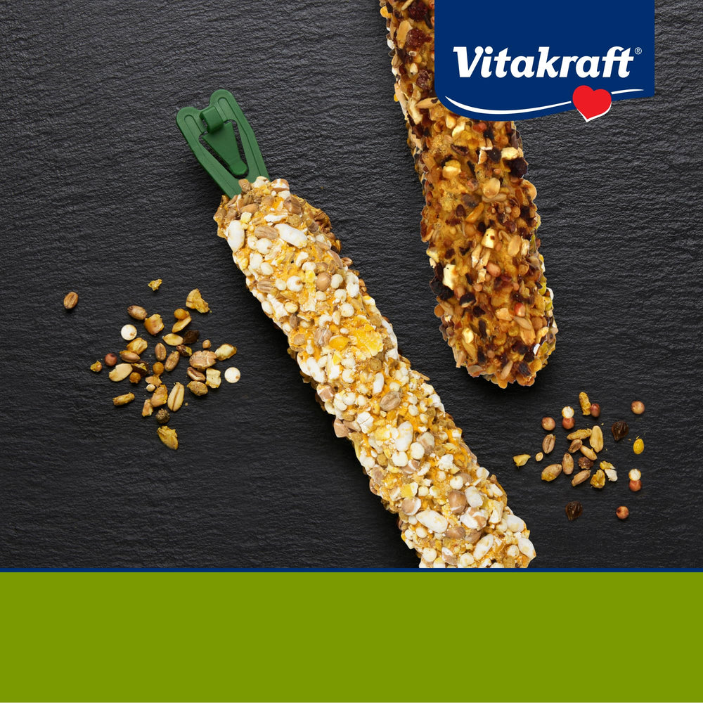 Vitakraft Crunch Sticks: graines fruits miel pour un goût varié.