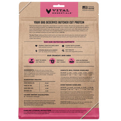 Vital Essentials poulet organes et os mini-bouchées riches en protéines.
