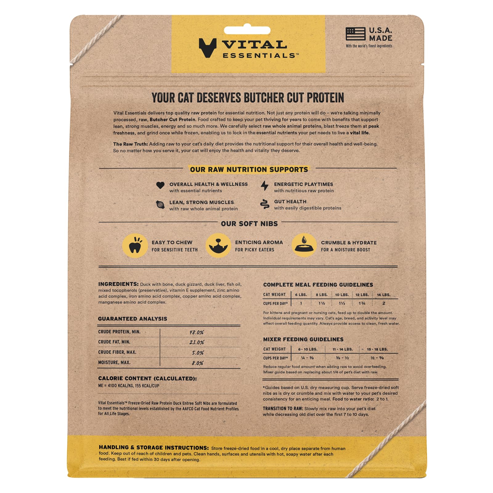 Vital Essentials canard, morceaux mous servis dans bol, parfait comme complément protéiné