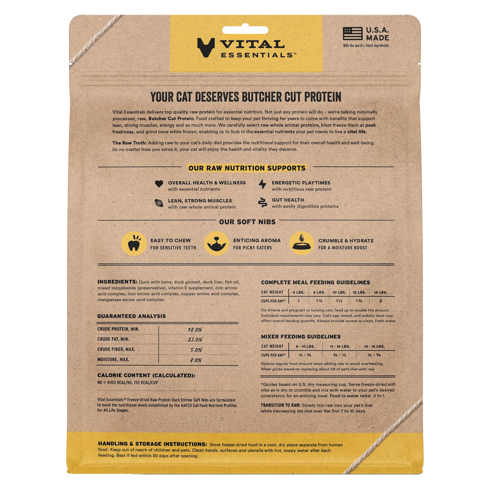 Vital Essentials canard, morceaux mous servis dans bol, parfait comme complément protéiné