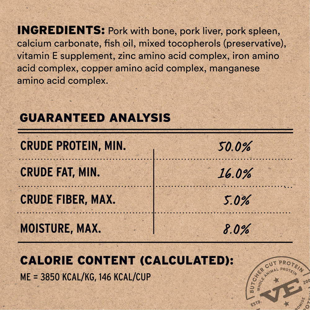 Vital Essentials protéine élevée porc : chien actif et en forme.