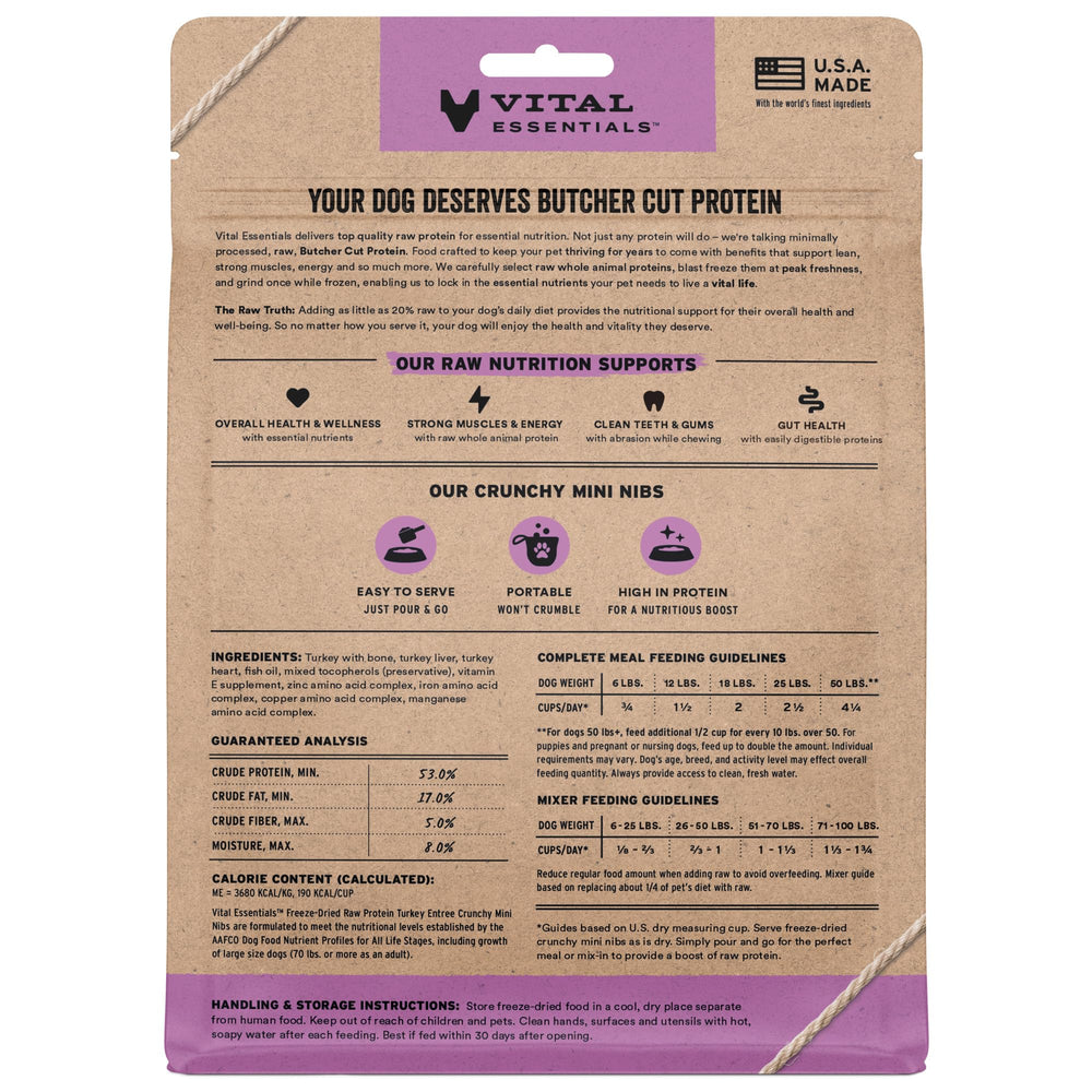 Mini nibs Vital Essentials en gros plan, protéines complètes pour un repas équilibré.