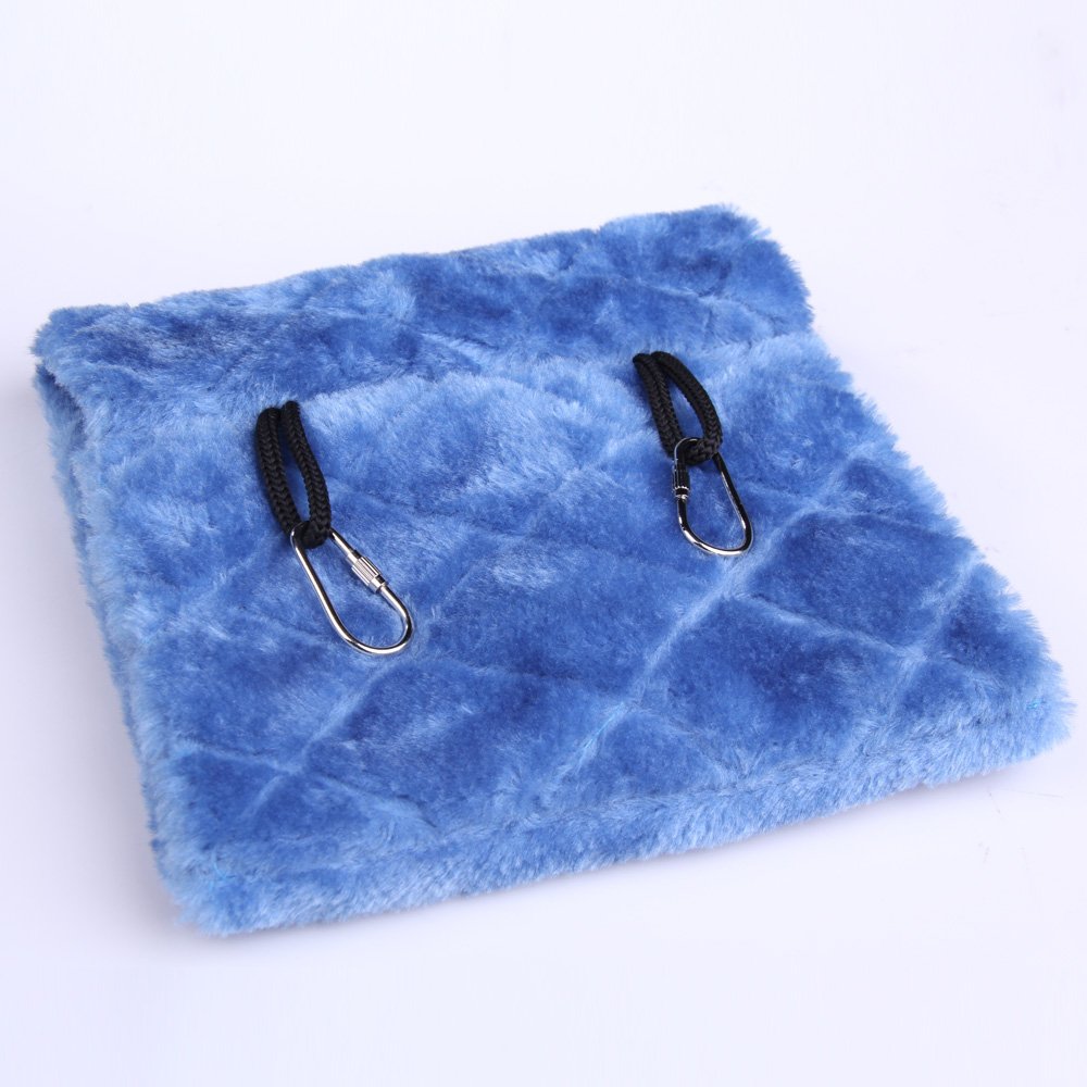 Hamac douillet Vktech bleu pour oiseaux, installation simple avec crochets.