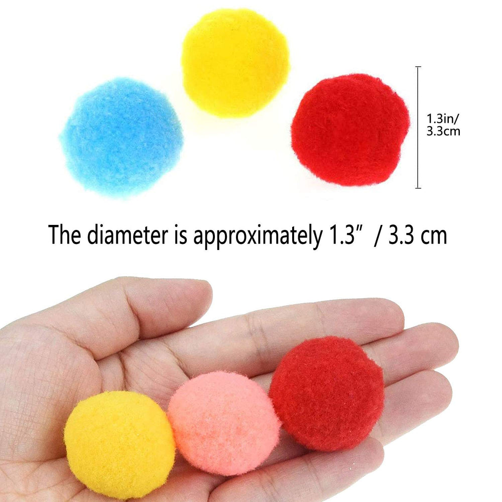 Boules pompon chat multicolores, attirantes et stimulantes pour l'activité.