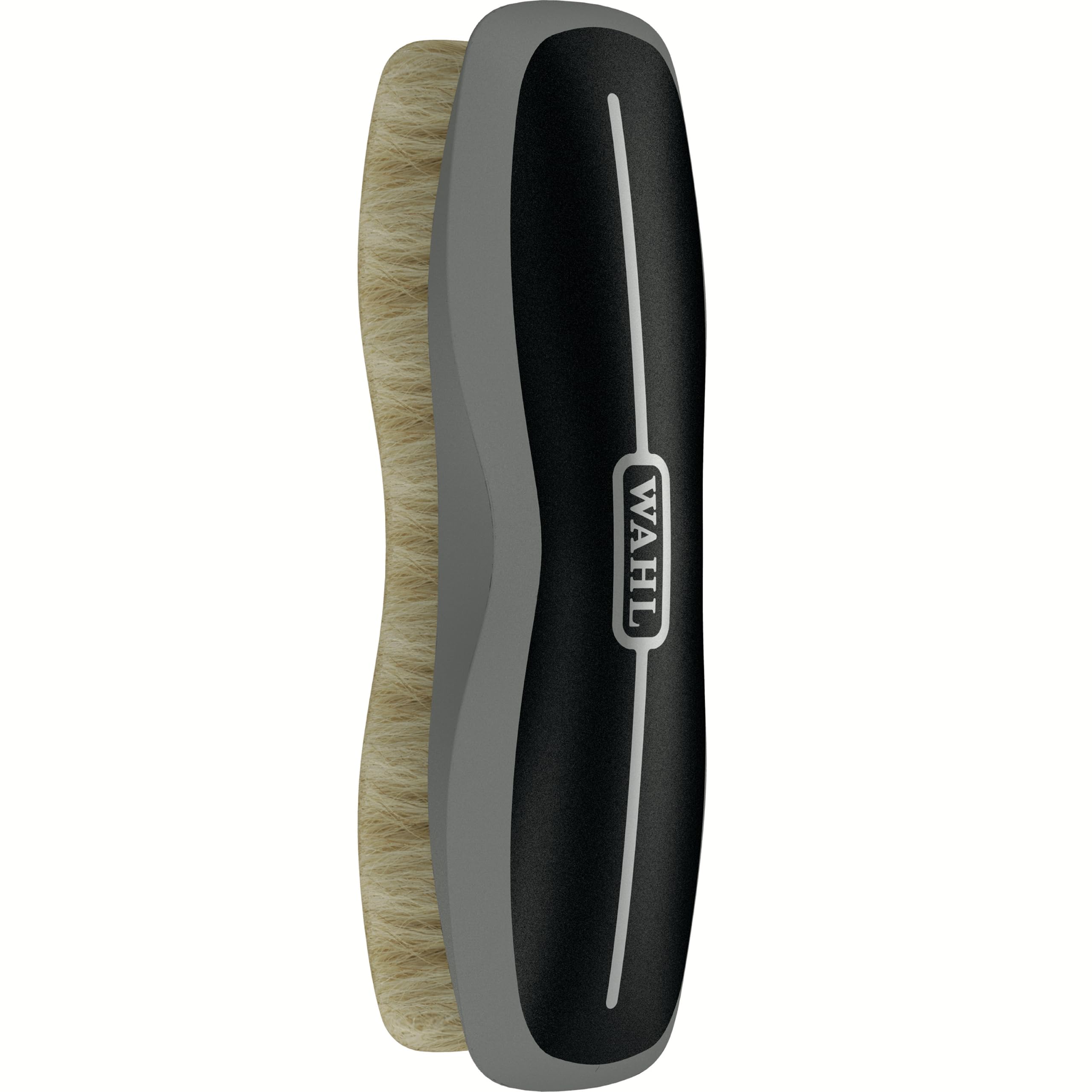 Brosse WAHL pour le corps du cheval, douceur et nettoyage efficaces.