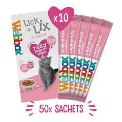 Webbox Cats Delight Lick-e-Lix Saumon est présenté dans un emballage pratique pour des portions contrôlées.