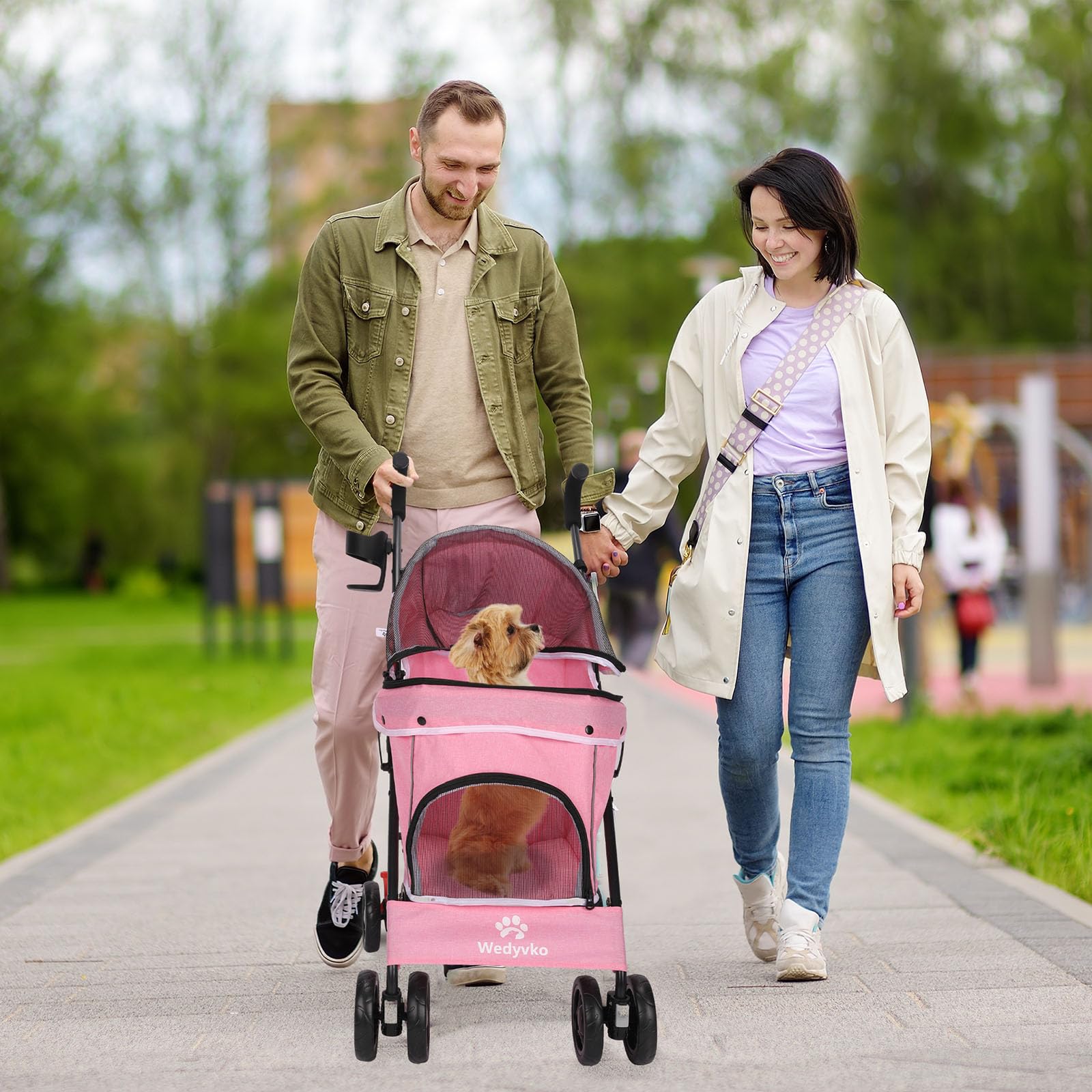 Distributeur de sacs-poubelle intégré pour les sorties propres.