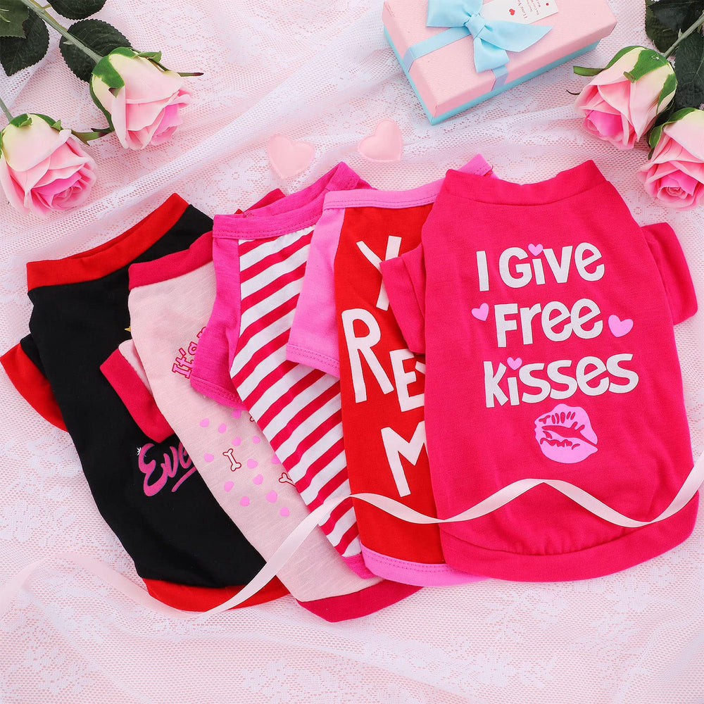 Motif coeur et baiser Weewooday, style mignon pour petites chiennes.