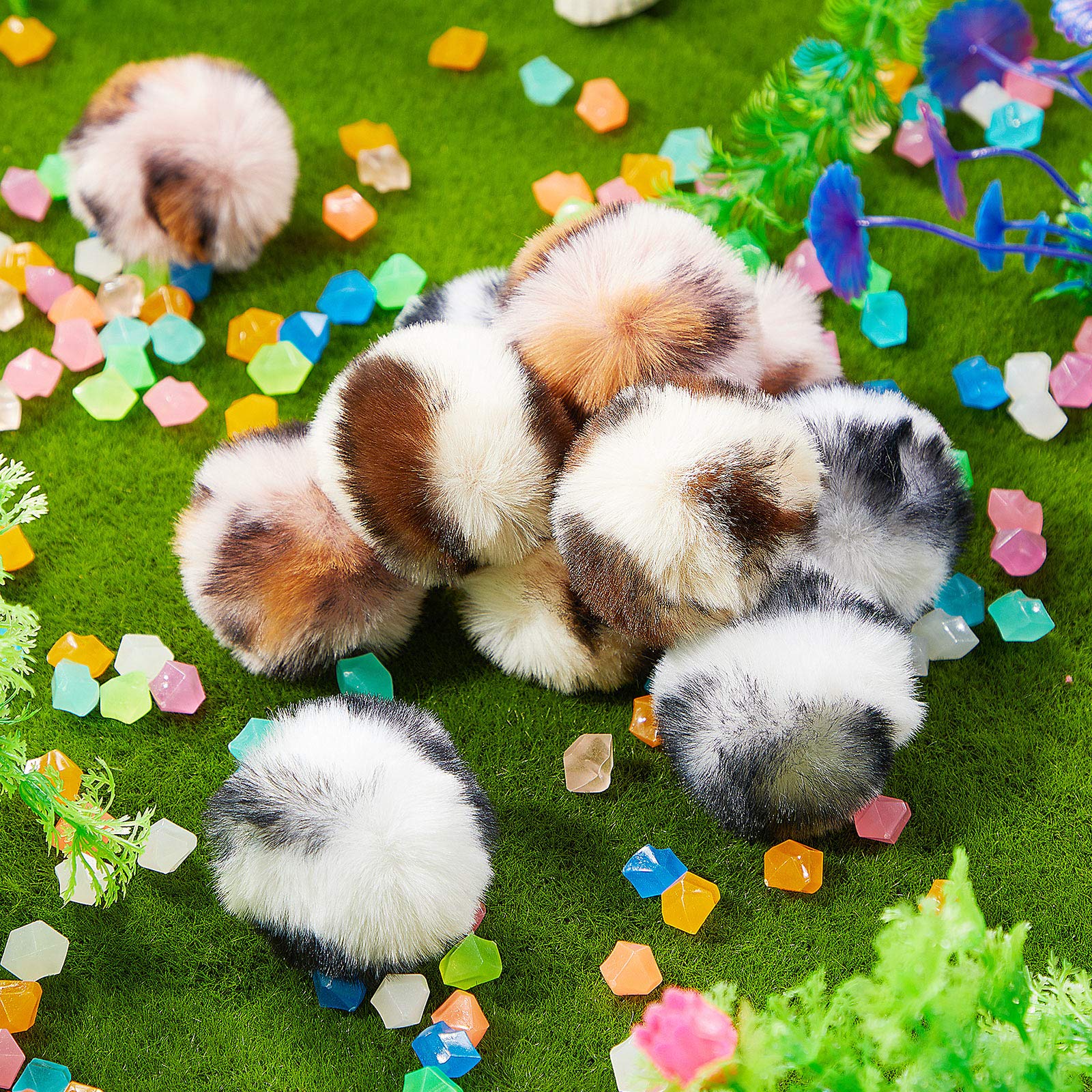 Lot de 12 balles pom pom Weewooday, pratique pour varier les jeux.