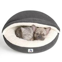 Nid cabane Welfibr pour chat capuche gris, cocon douillet et sûr.