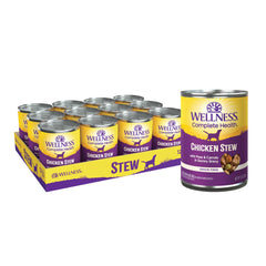 Wellness Chien Stew en boite montrant le ragoût poulet et légumes, repas complet.