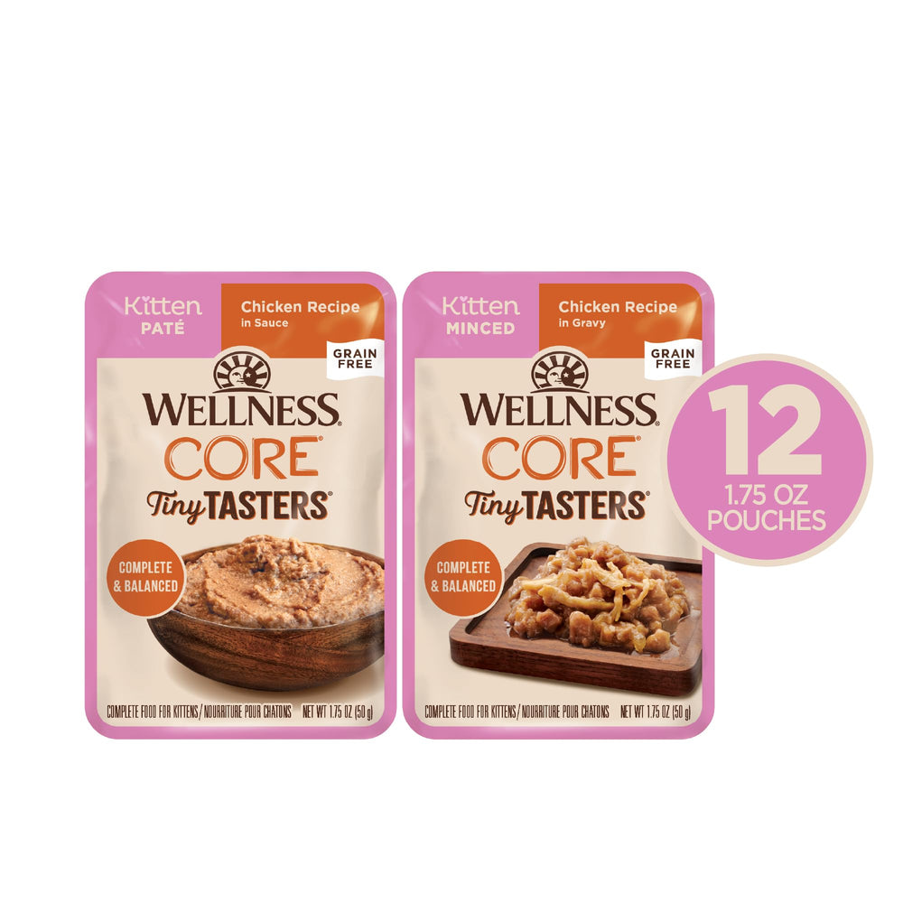 Wellness CORE Tiny Tasters – sachet poulet en pâté, texture soyeuse pour l'hydratation.