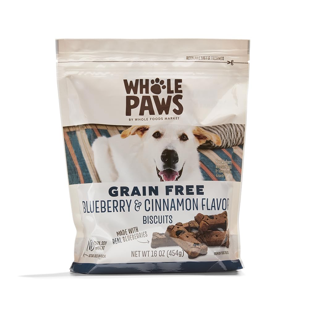 Biscuit Whole Paws sans céréales saveur myrtilles et cannelle, idéal pour l'entraînement.