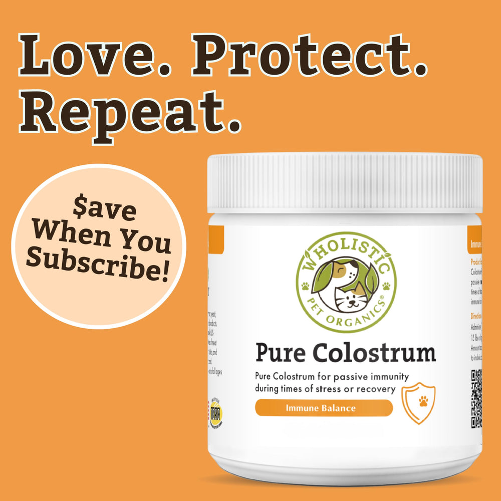 Enzymes et nutriments essentiels dans la poudre Colostrum Wholistic Pet Organics.