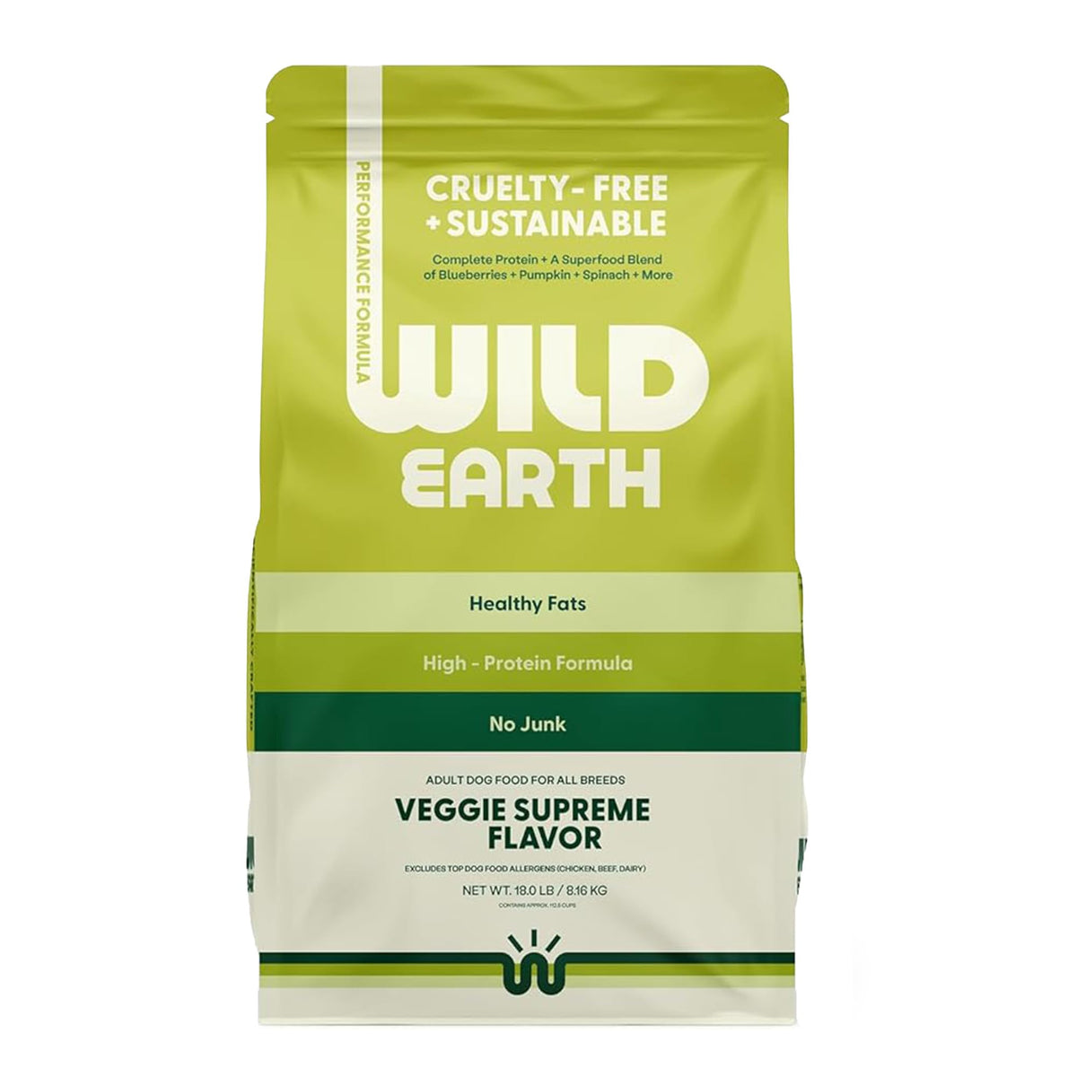 Wild Earth Performance croquettes – portion sur assiette, soutien nutritionnel pour chiens actifs.
