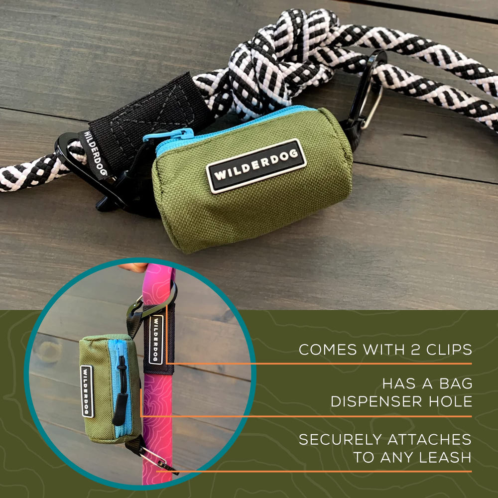 Ouverture du porte-sacs Wilderdog en vert foncé pour un accès rapide.
