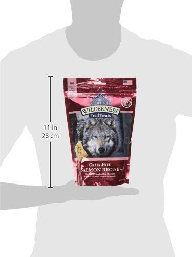 Wilderness Trail Treats Saumon Détail: bouchées sans céréales, collation pratique pour chien.