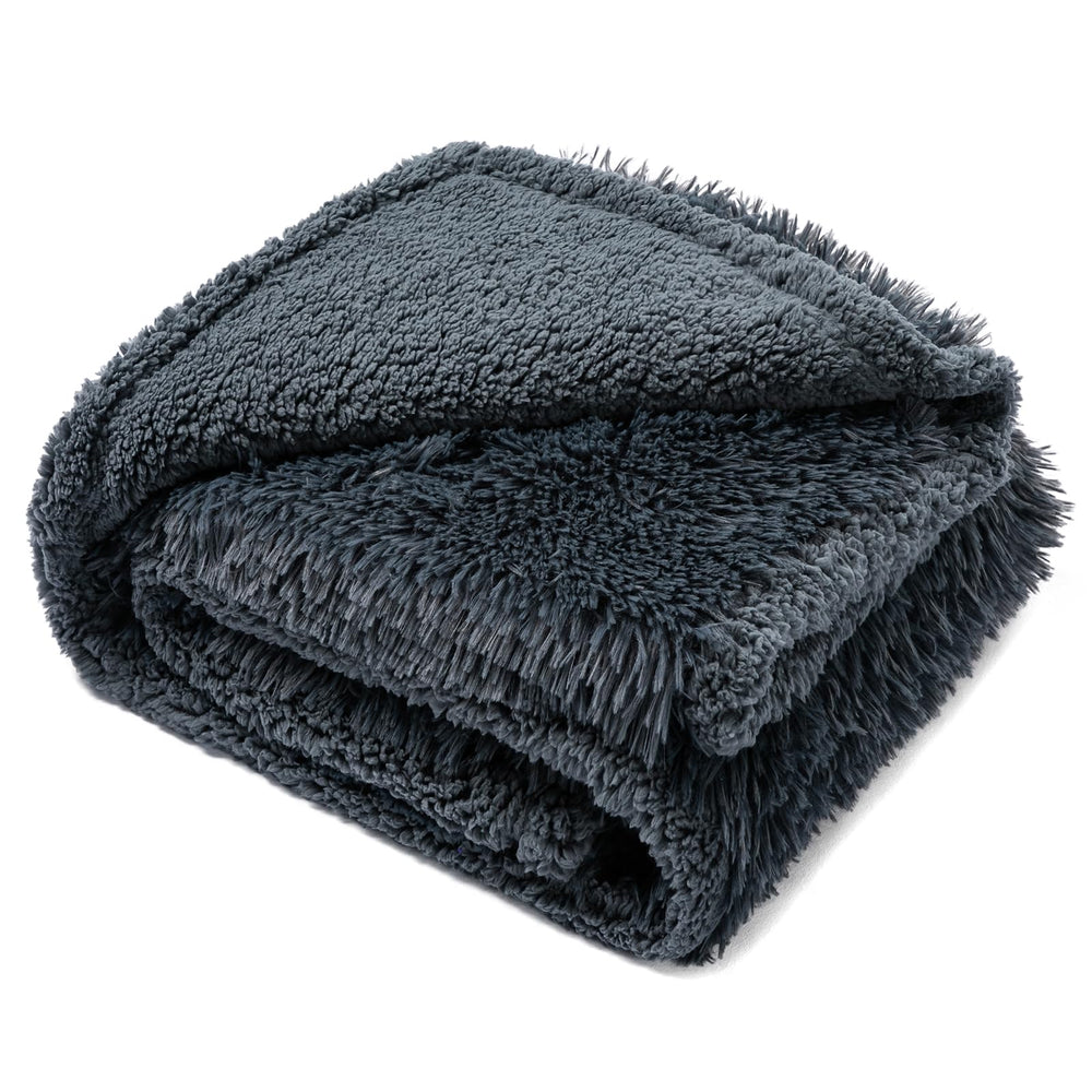 Wowchine couverture chat apaisante sur canapé gris XL offrant confort