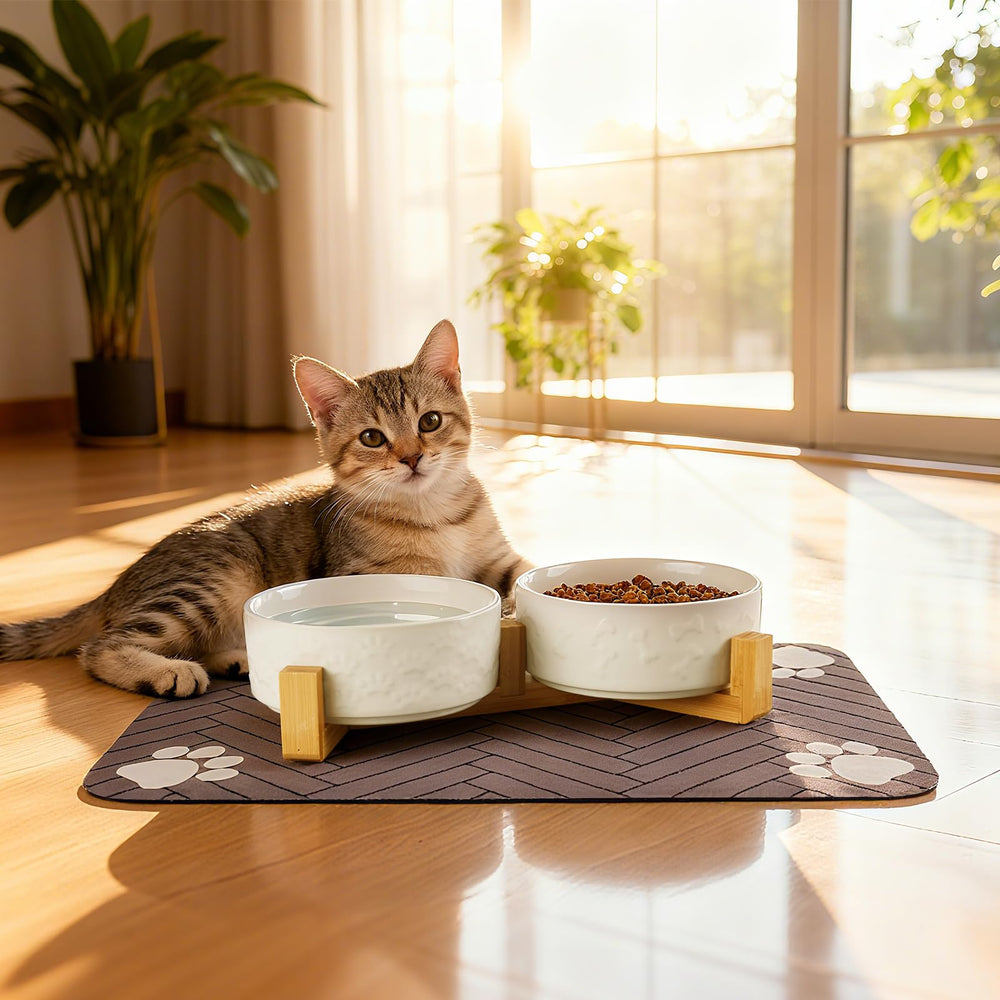 Tapis absorbant Xihan protège le sol et garde le coin repas propre.