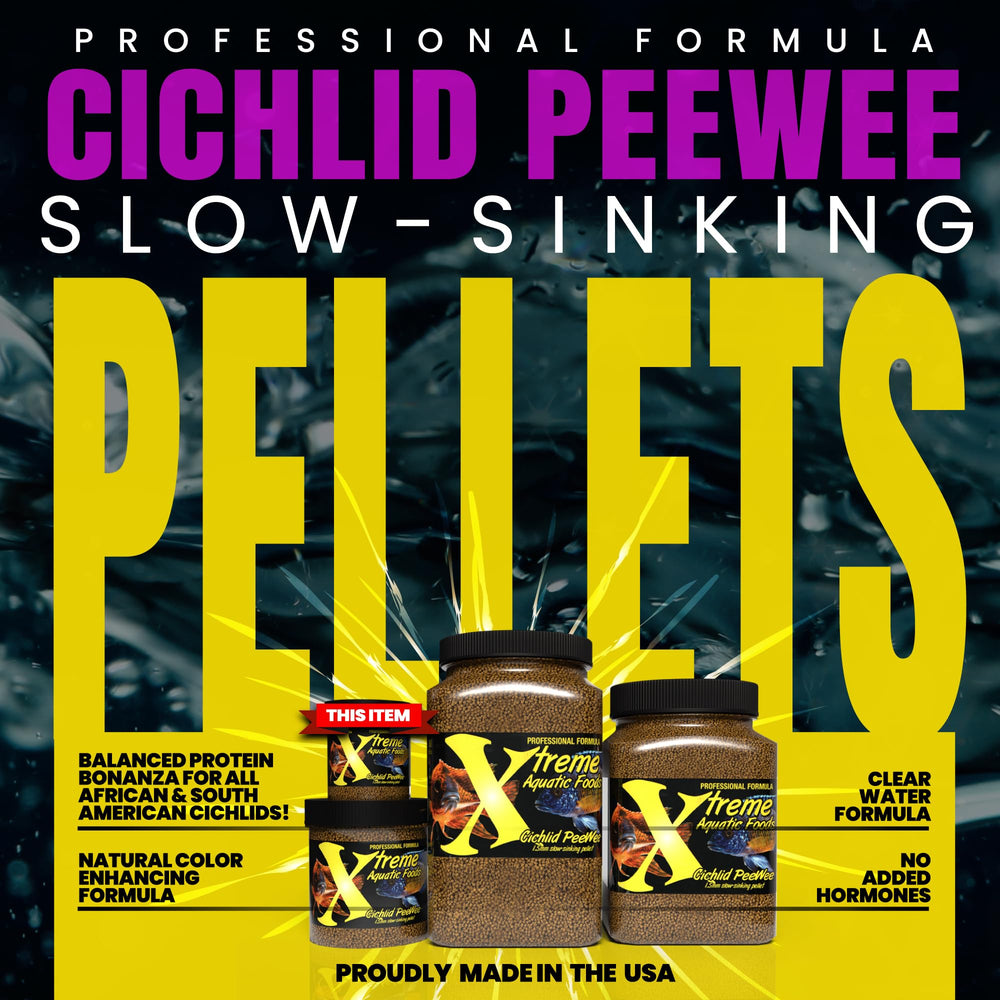 Pellets Peewee de Xtreme Aquatic Foods dans leur flacon, pratique et sans conservateurs.