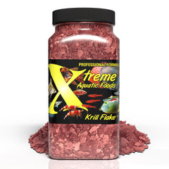 Xtreme Krill Flakes dans un bocal, flocons riches en krill pour couleur et énergie des poissons.