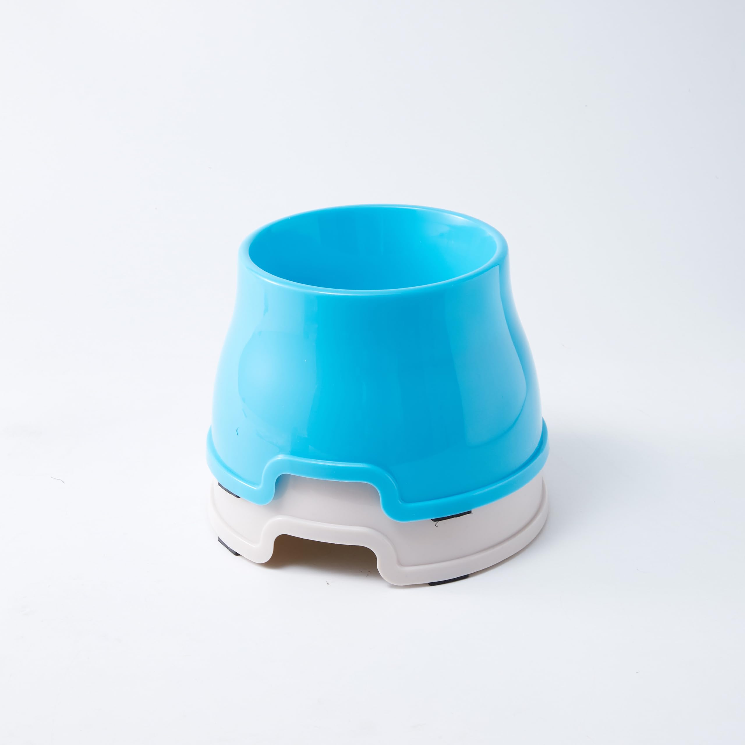 Design bleu et blanc élégant, s'intègre facilement à la maison.