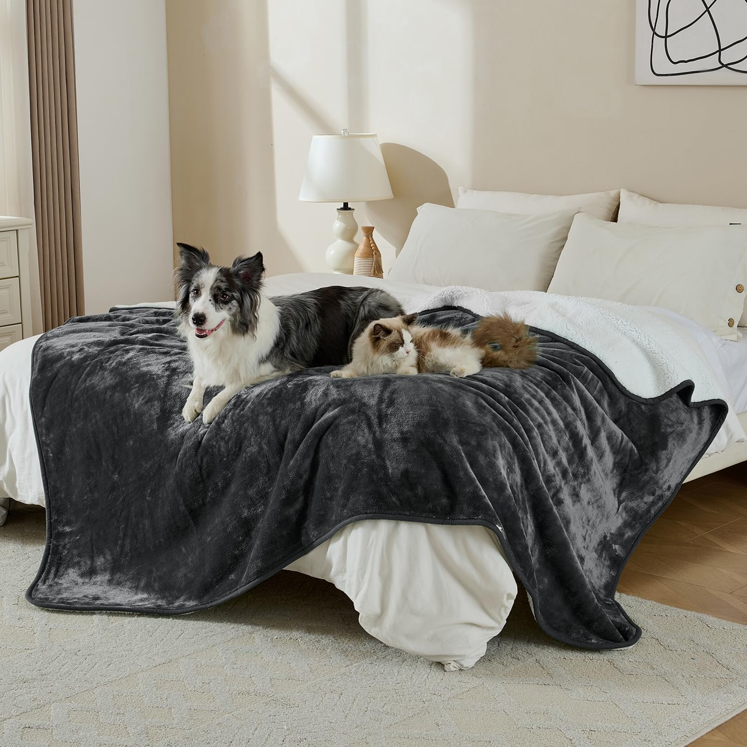 Protection des meubles avec la couverture Yaning en gris foncé