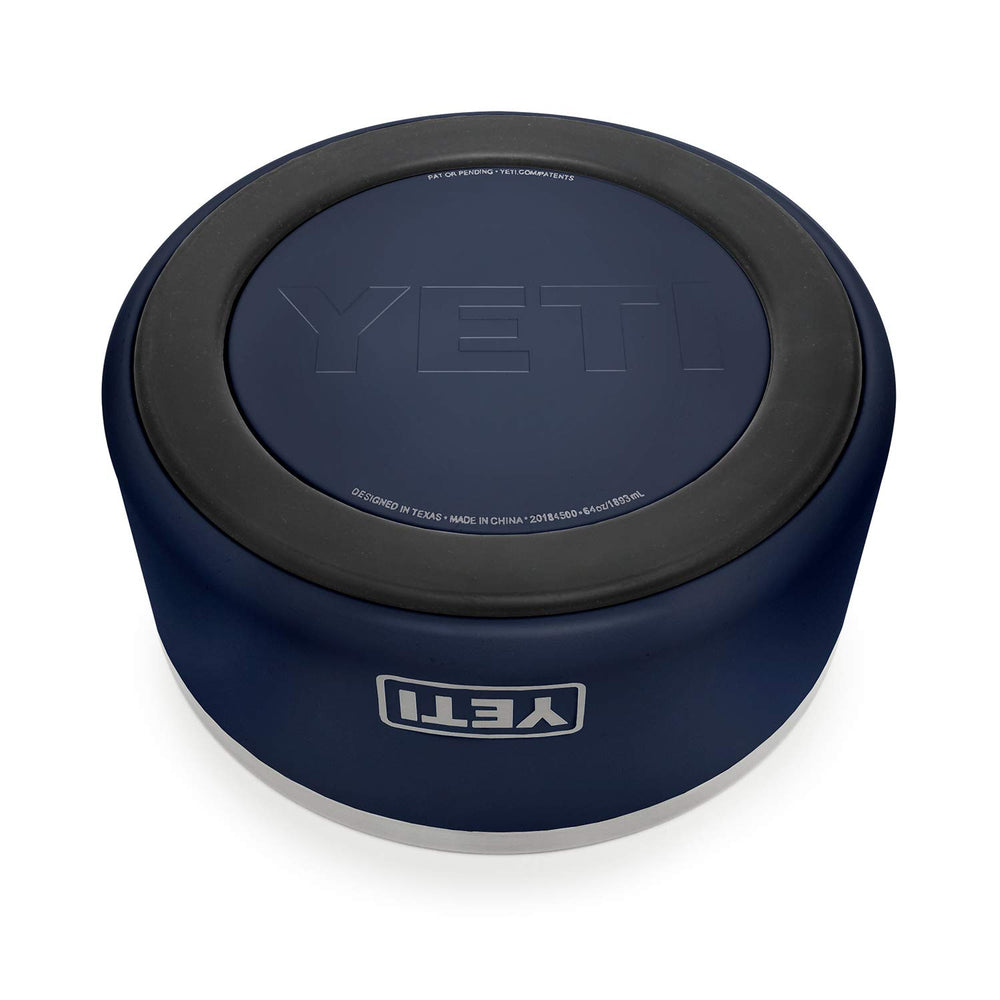 Capacité 64 onces YETI Boomer 8, pour eau et croquettes.