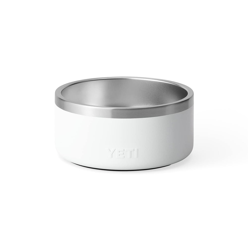 Capacité de 32 onces du YETI Boomer4, idéale pour nourriture et eau.
