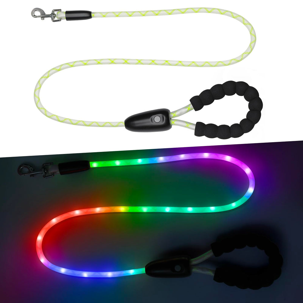 Utilisation nocturne avec YFbrite, idéale pour camping et sorties tardives.