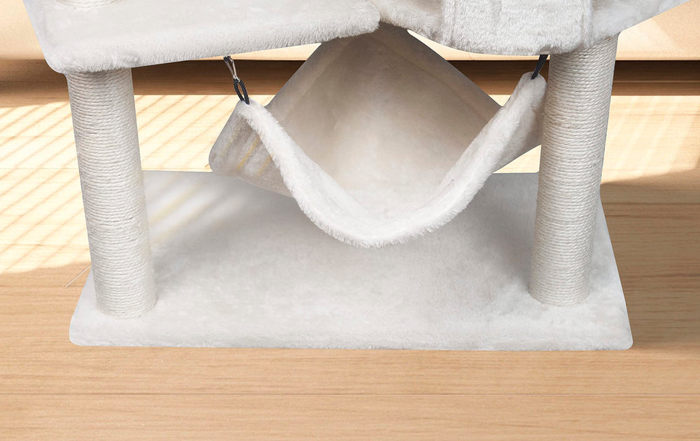 Arbre YUNIQUE: design beige élégant intégré à votre intérieur.