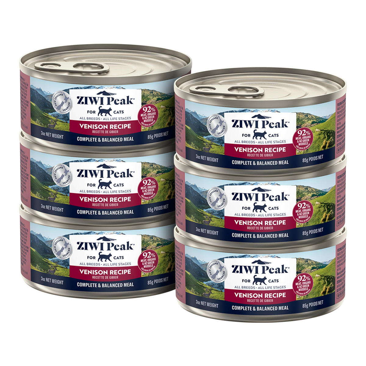 Chat près d une conserve ZIWI Peak Venaison ouverte, texture pâté appétissante.