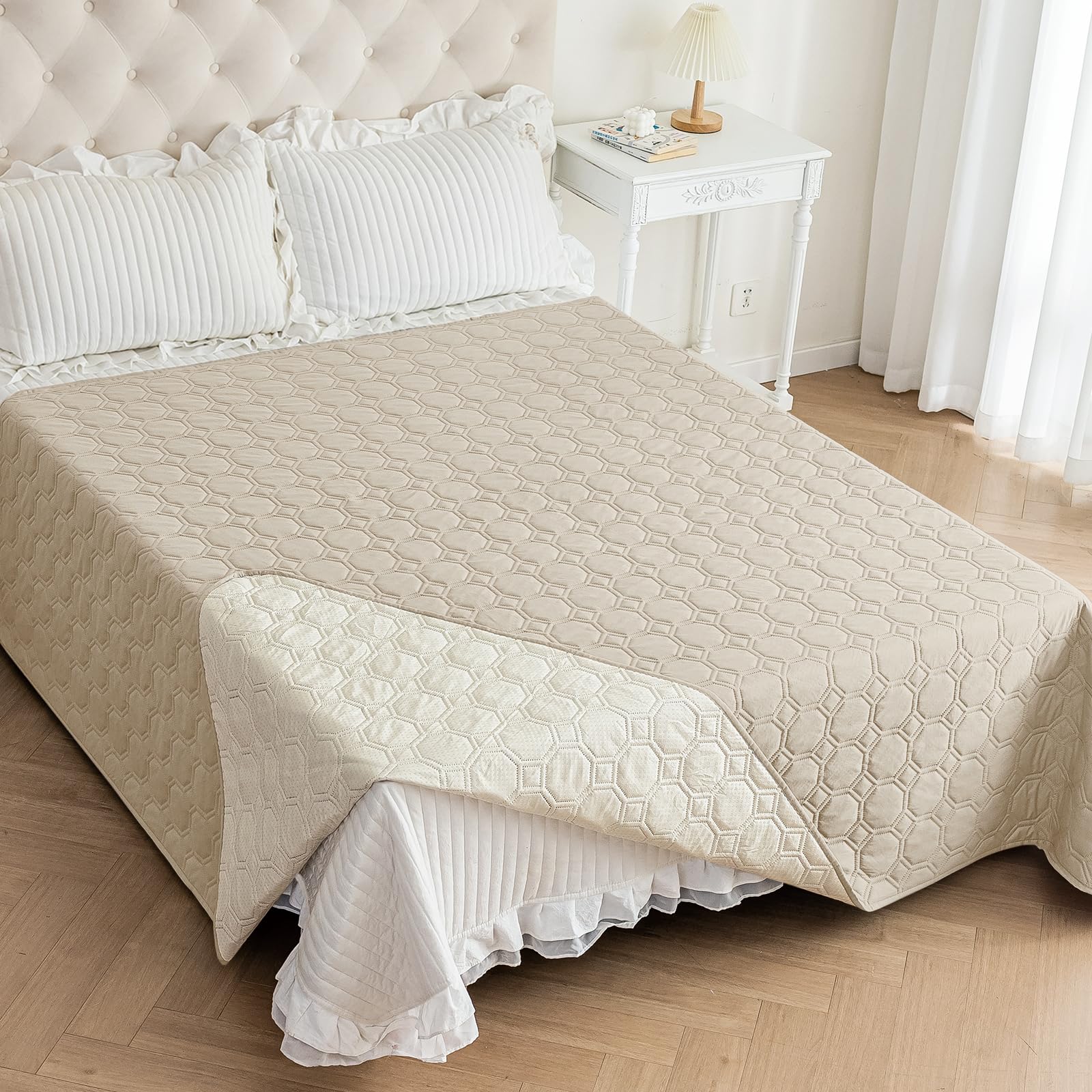 ZNSAYOTX tapis de lit imperméable pour confort et propreté