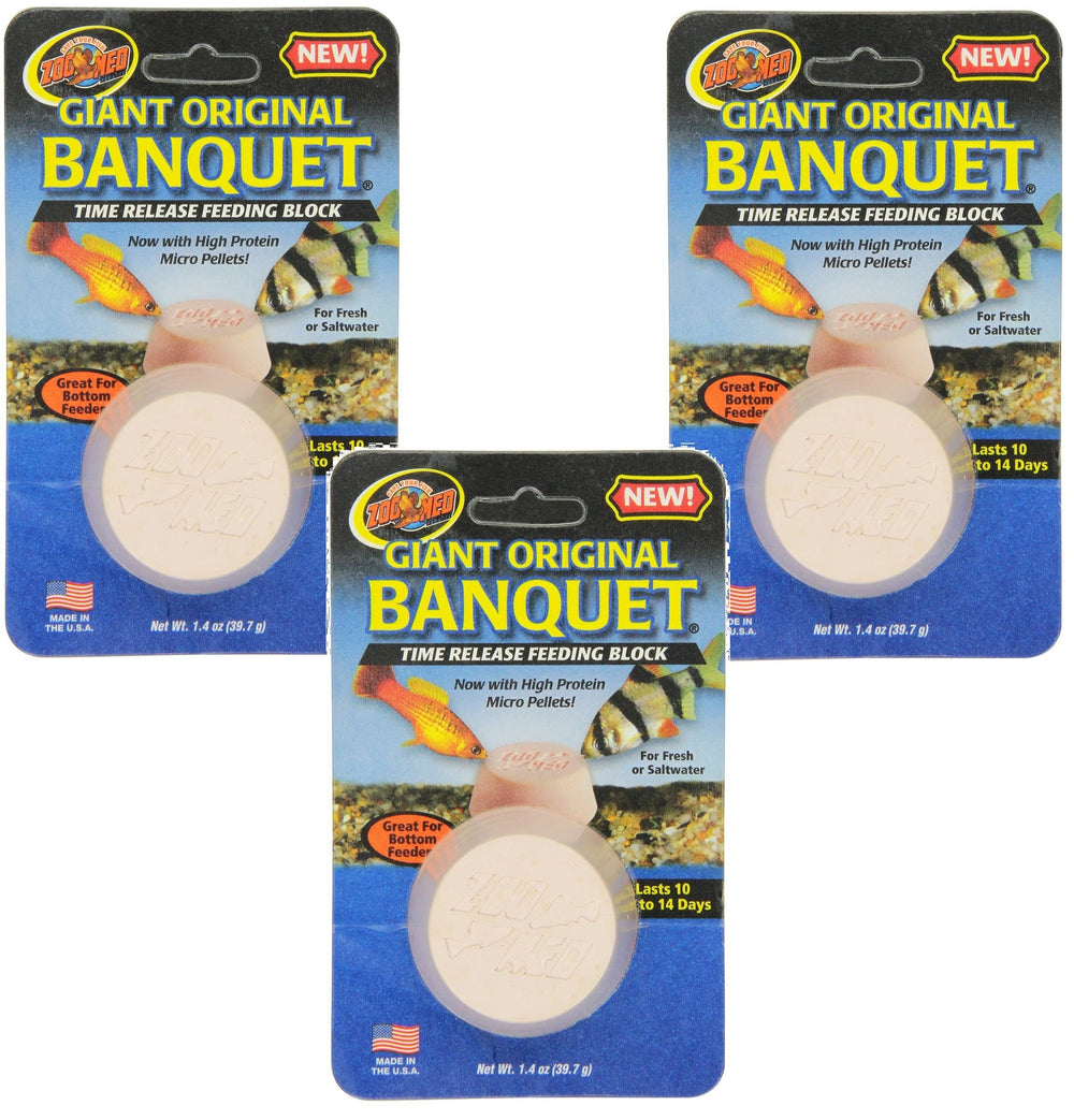 Zoo Med Giant Banquet Block Feeder, vue du bloc durable nourrissant sur 10 à 14 jours.