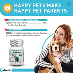 Capsules Zylkene ouvertes dans la nourriture du chien.
